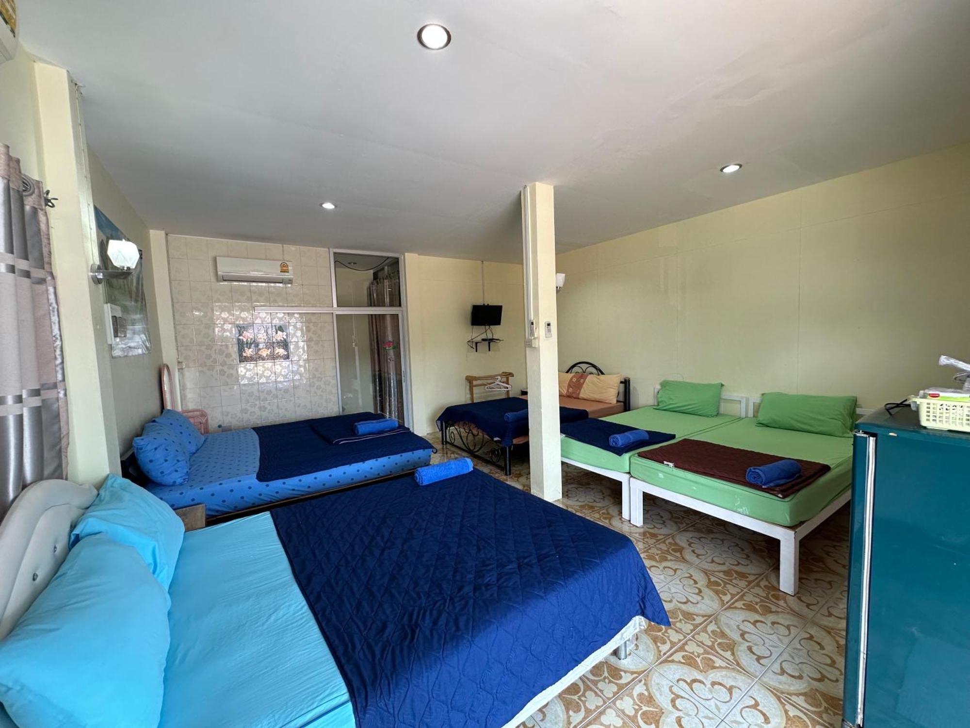 Thippawan Bungalow Ko Si Chang Exterior foto
