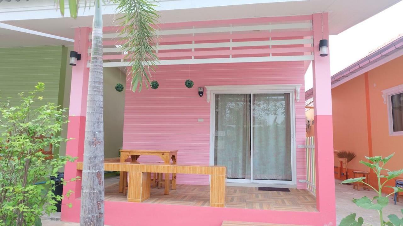 Thippawan Bungalow Ko Si Chang Exterior foto